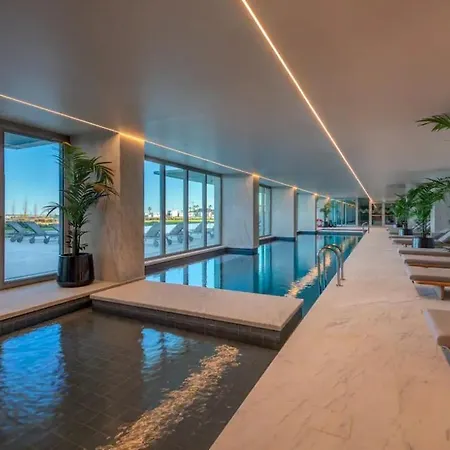 Life Happens Bayline Luxurious Oceanfront