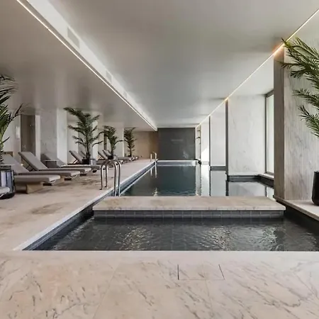 Life Happens Bayline Luxurious Oceanfront