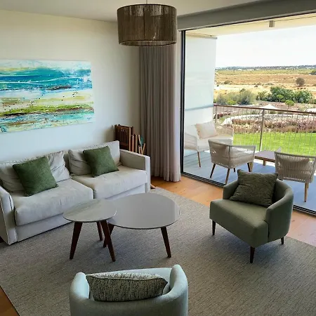 Life Happens Bayline Luxurious Oceanfront